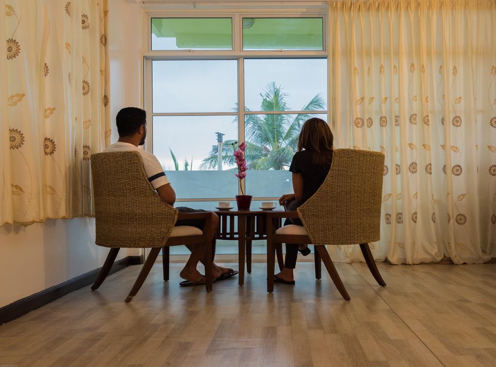 Rivers Beach & Spa Hulhumale Exterior photo